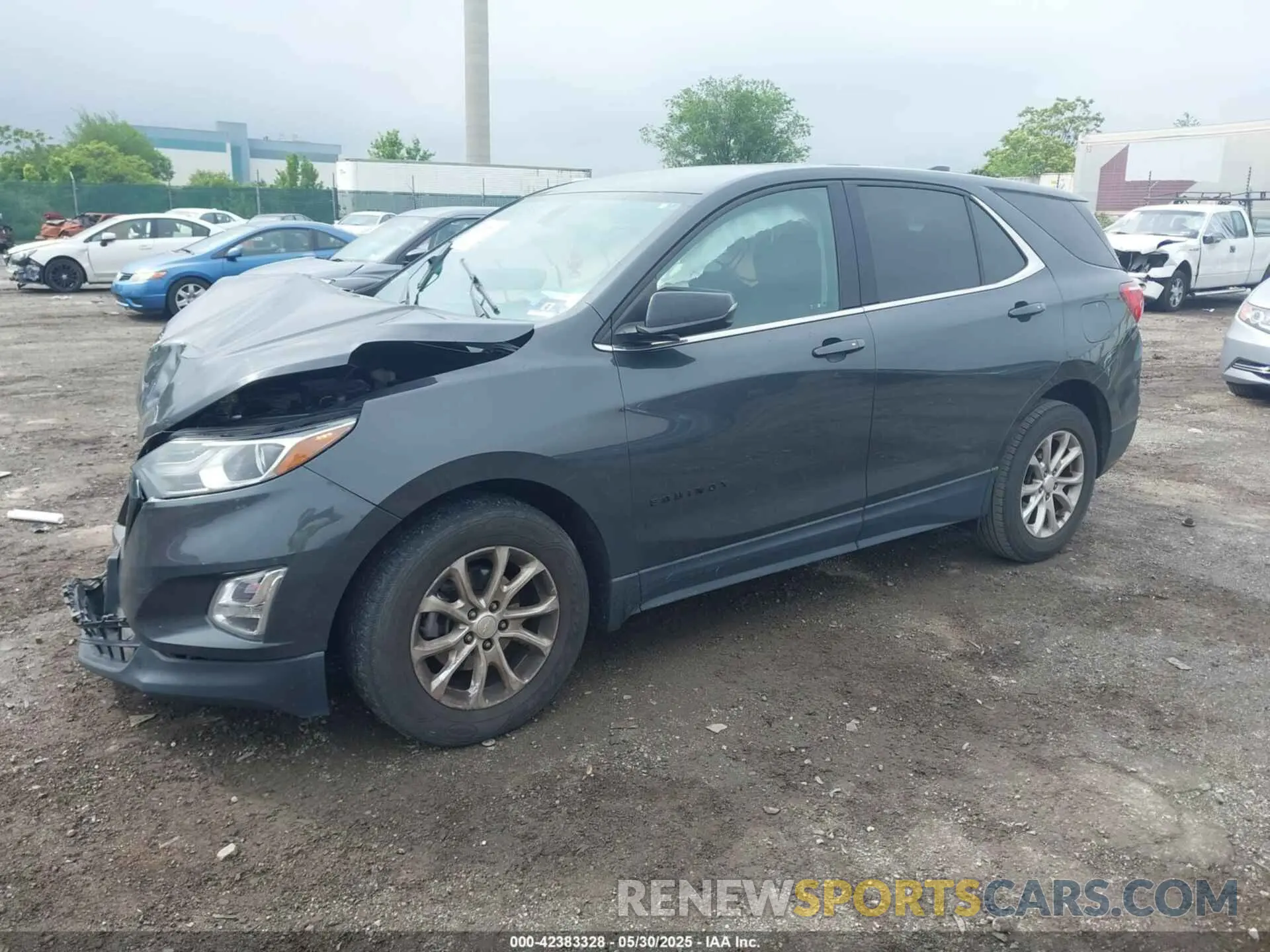 2 Photograph of a damaged car 2GNAXUEV6K6136369 CHEVROLET EQUINOX 2019