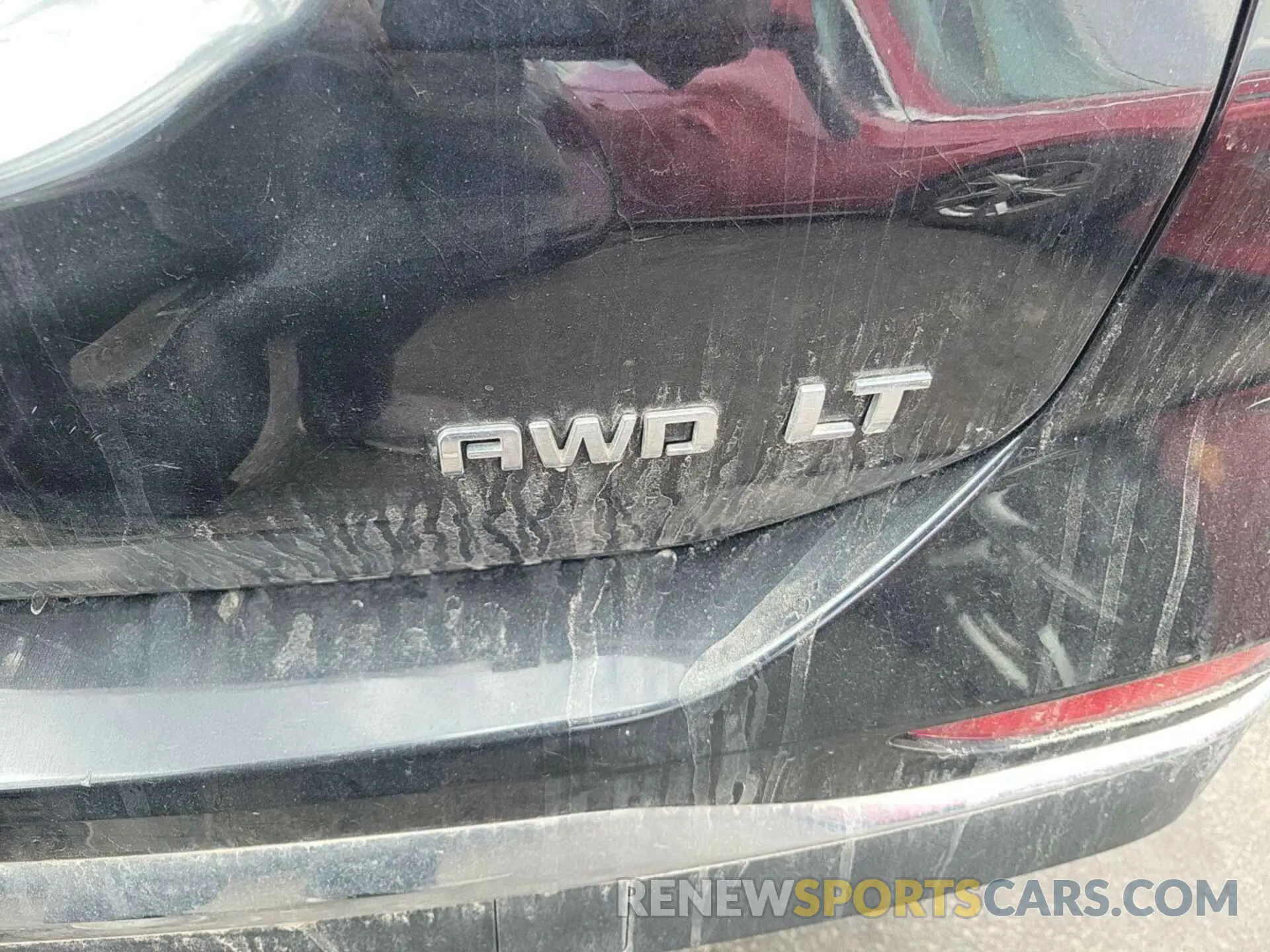 5 Photograph of a damaged car 2GNAXUEV6K6158789 CHEVROLET EQUINOX 2019