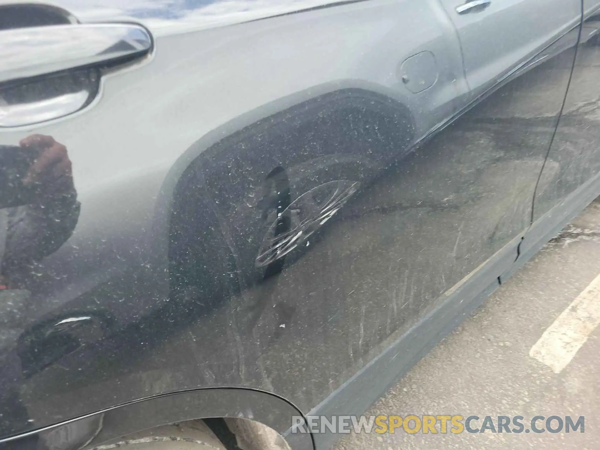 9 Photograph of a damaged car 2GNAXUEV6K6158789 CHEVROLET EQUINOX 2019