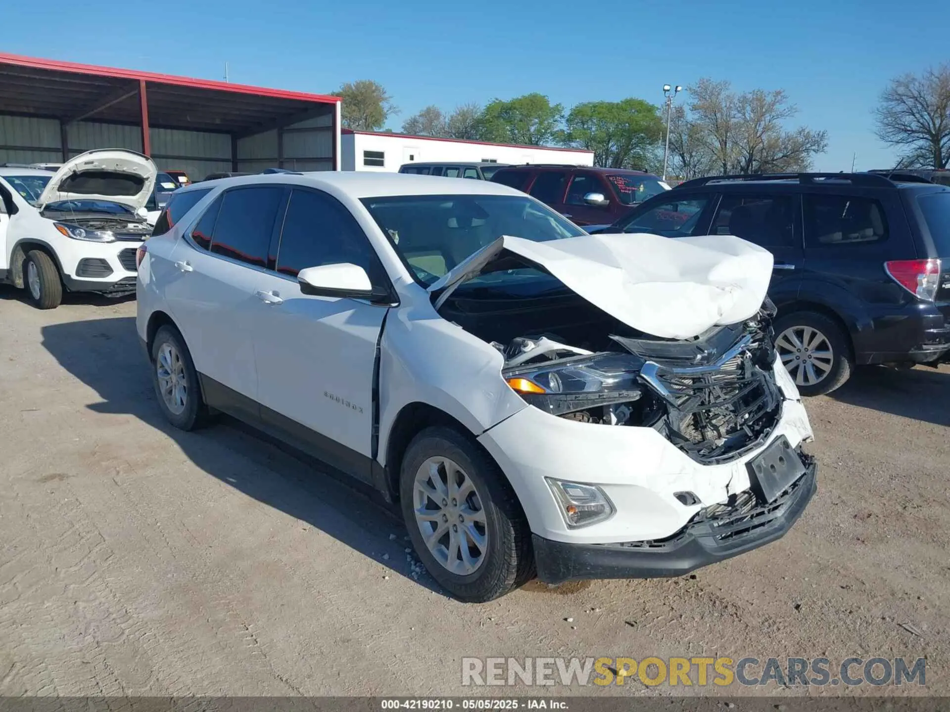 1 Photograph of a damaged car 2GNAXUEV6K6184213 CHEVROLET EQUINOX 2019