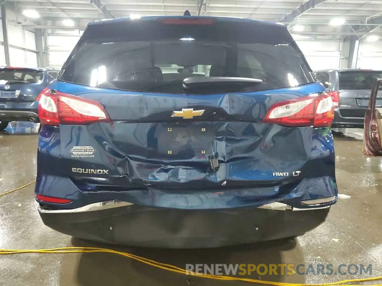 6 Photograph of a damaged car 2GNAXUEV6K6234933 CHEVROLET EQUINOX 2019