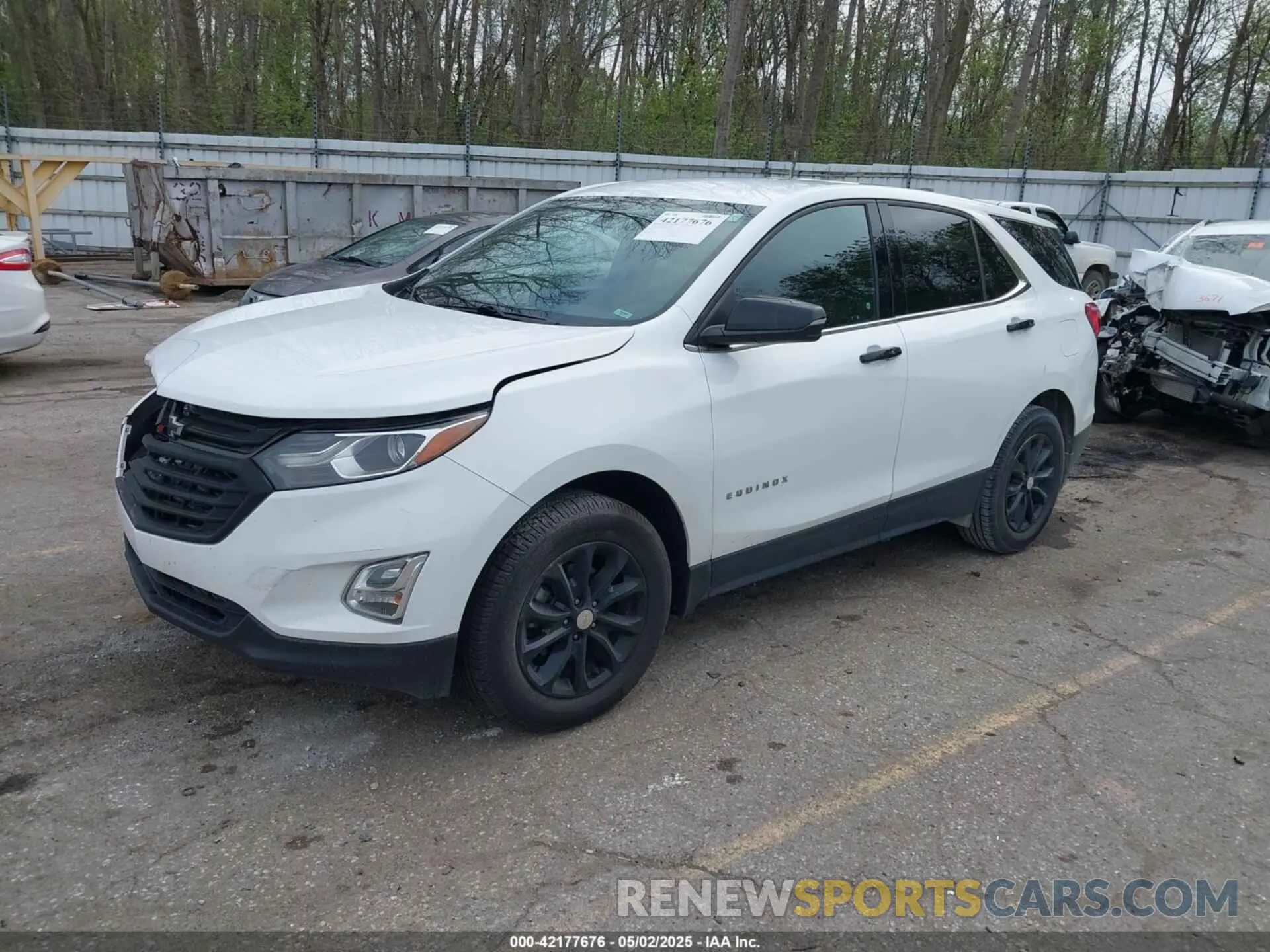2 Photograph of a damaged car 2GNAXUEV7K6118561 CHEVROLET EQUINOX 2019