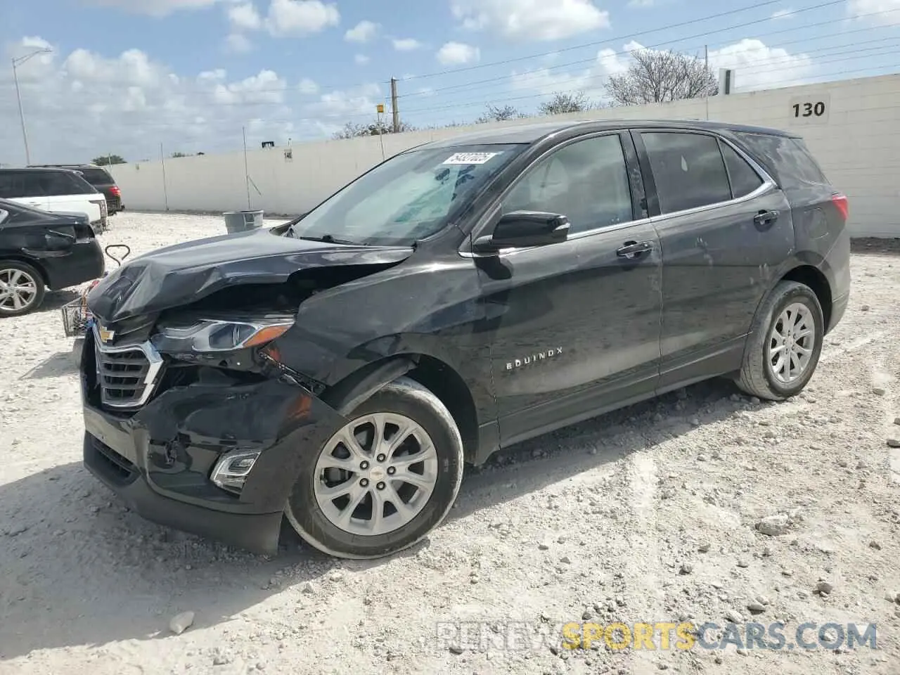 1 Photograph of a damaged car 2GNAXUEV7K6233256 CHEVROLET EQUINOX 2019