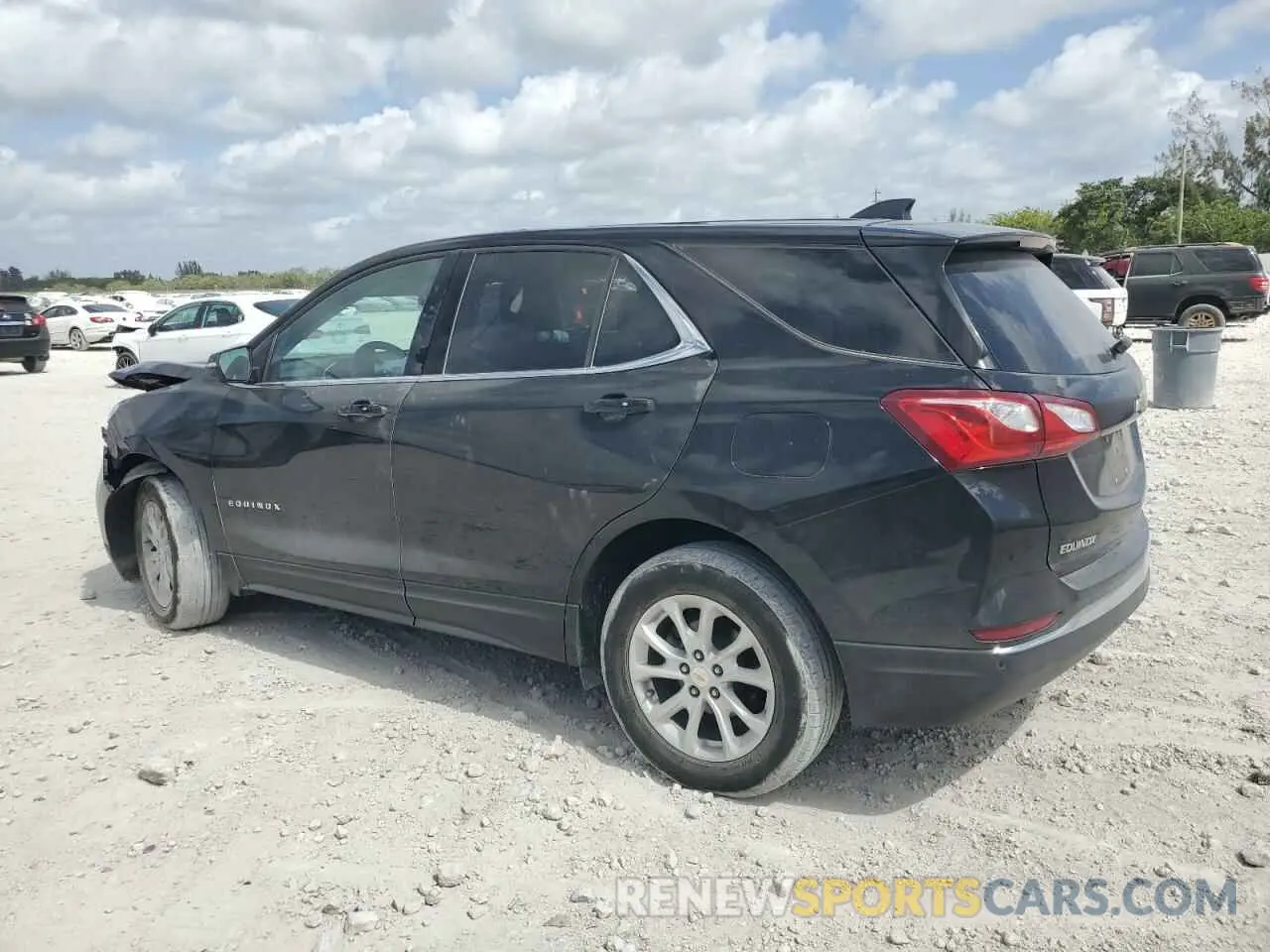 2 Photograph of a damaged car 2GNAXUEV7K6233256 CHEVROLET EQUINOX 2019