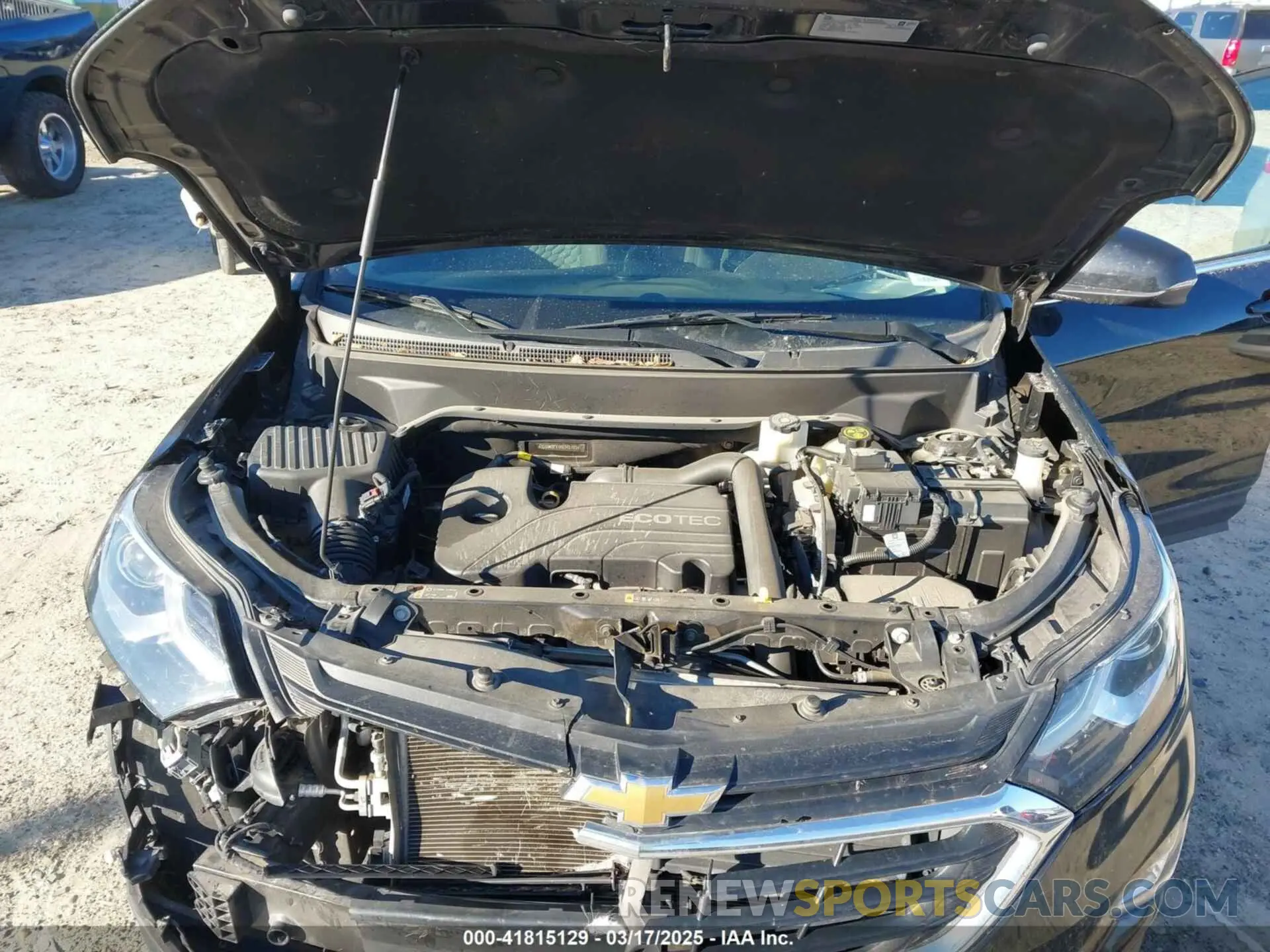 10 Photograph of a damaged car 2GNAXUEV7K6242703 CHEVROLET EQUINOX 2019