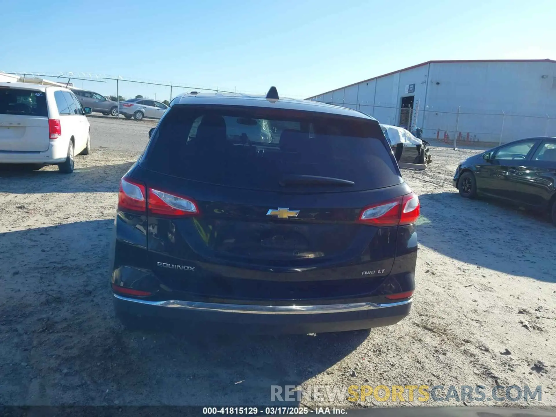 16 Photograph of a damaged car 2GNAXUEV7K6242703 CHEVROLET EQUINOX 2019