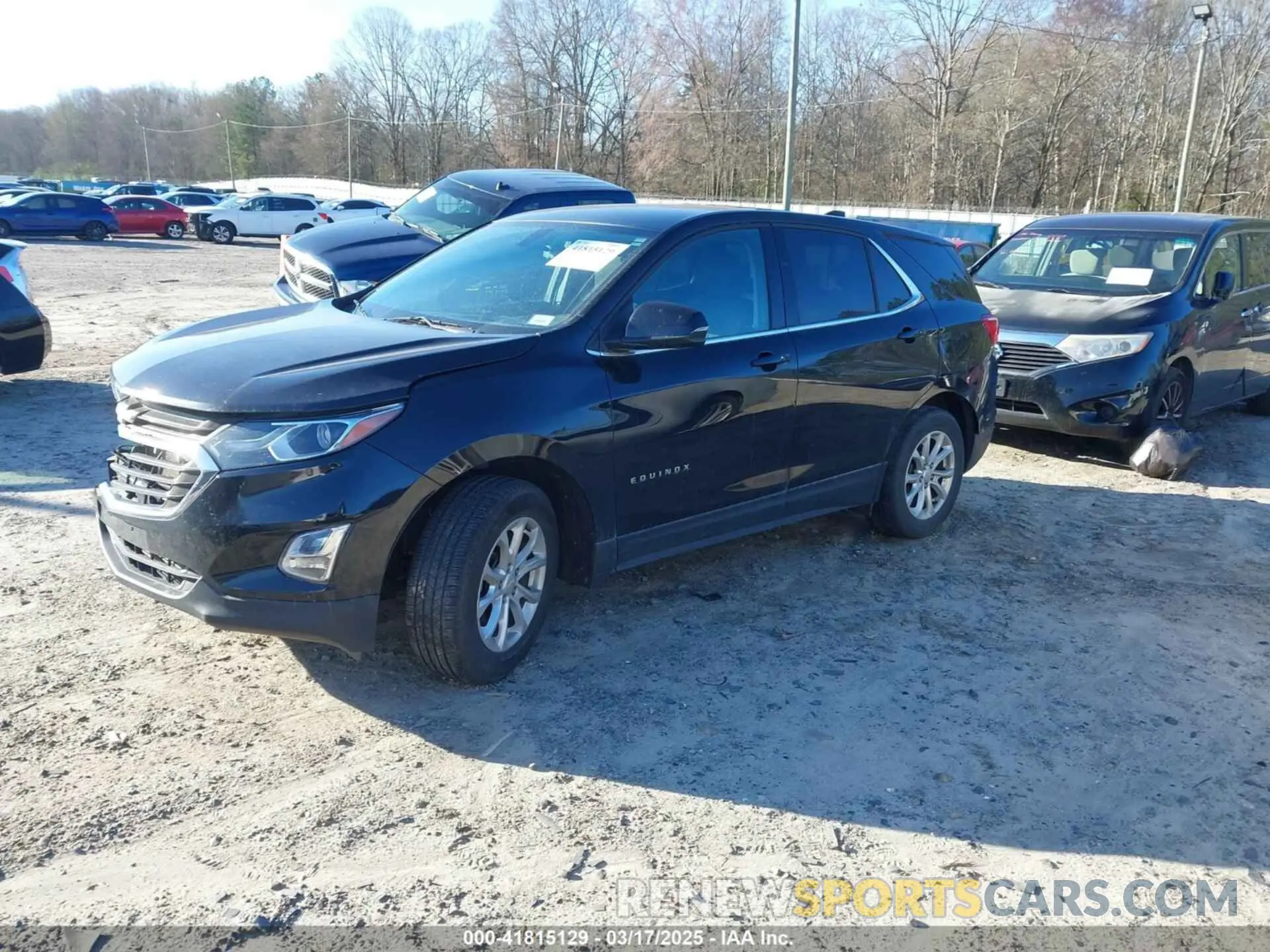 2 Photograph of a damaged car 2GNAXUEV7K6242703 CHEVROLET EQUINOX 2019