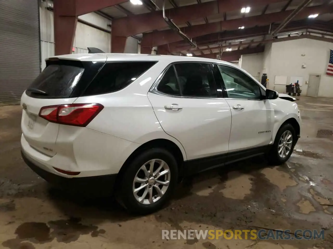 3 Photograph of a damaged car 2GNAXUEV7K6305380 CHEVROLET EQUINOX 2019
