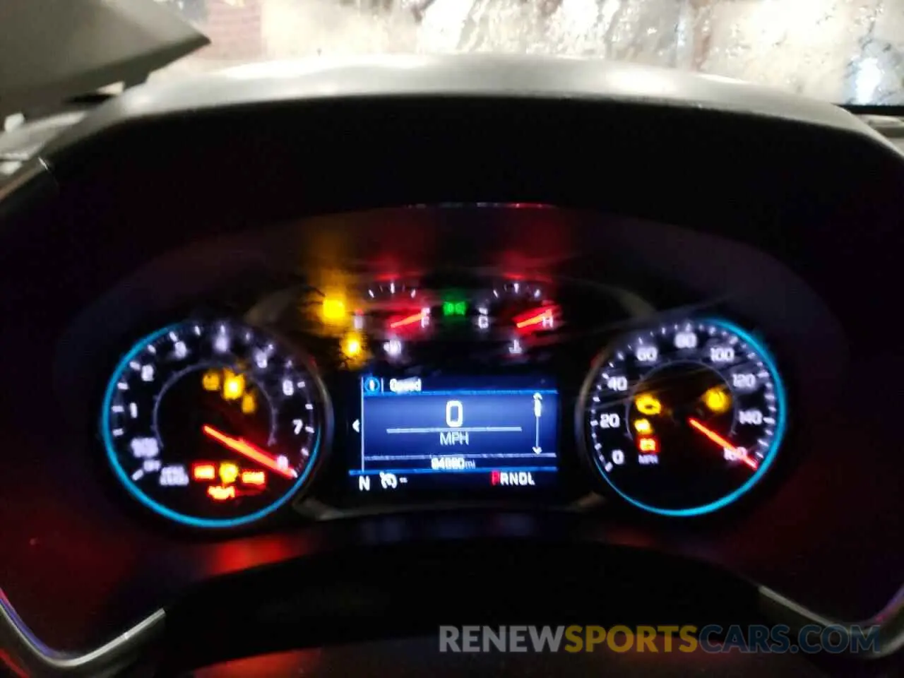 9 Photograph of a damaged car 2GNAXUEV7K6305380 CHEVROLET EQUINOX 2019