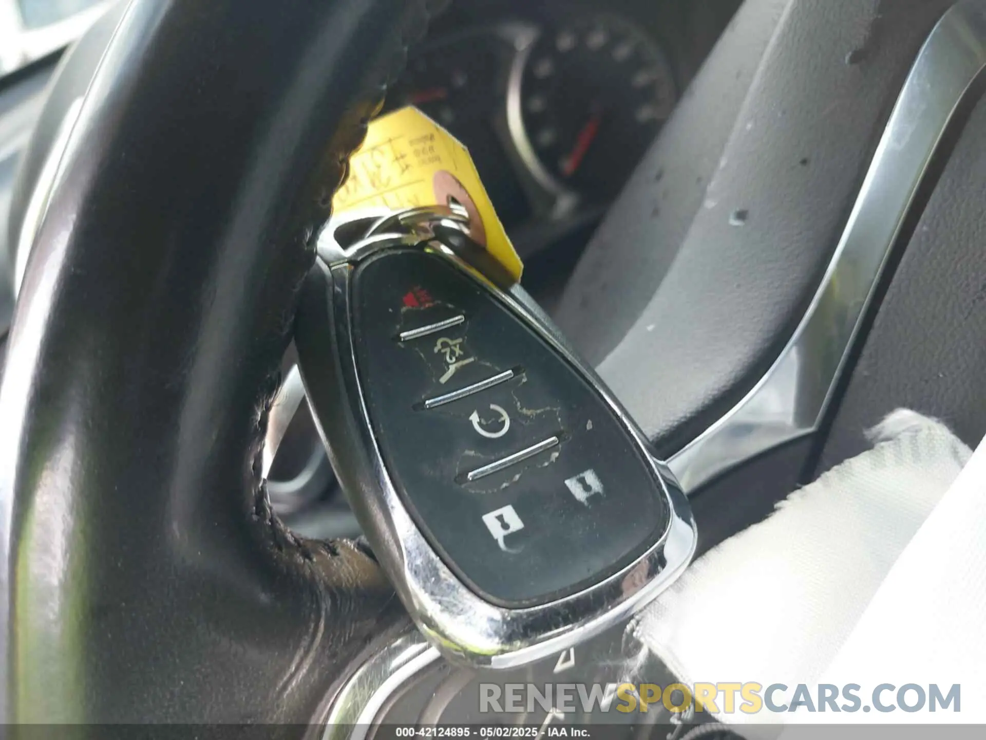 11 Photograph of a damaged car 2GNAXUEV8K6102708 CHEVROLET EQUINOX 2019