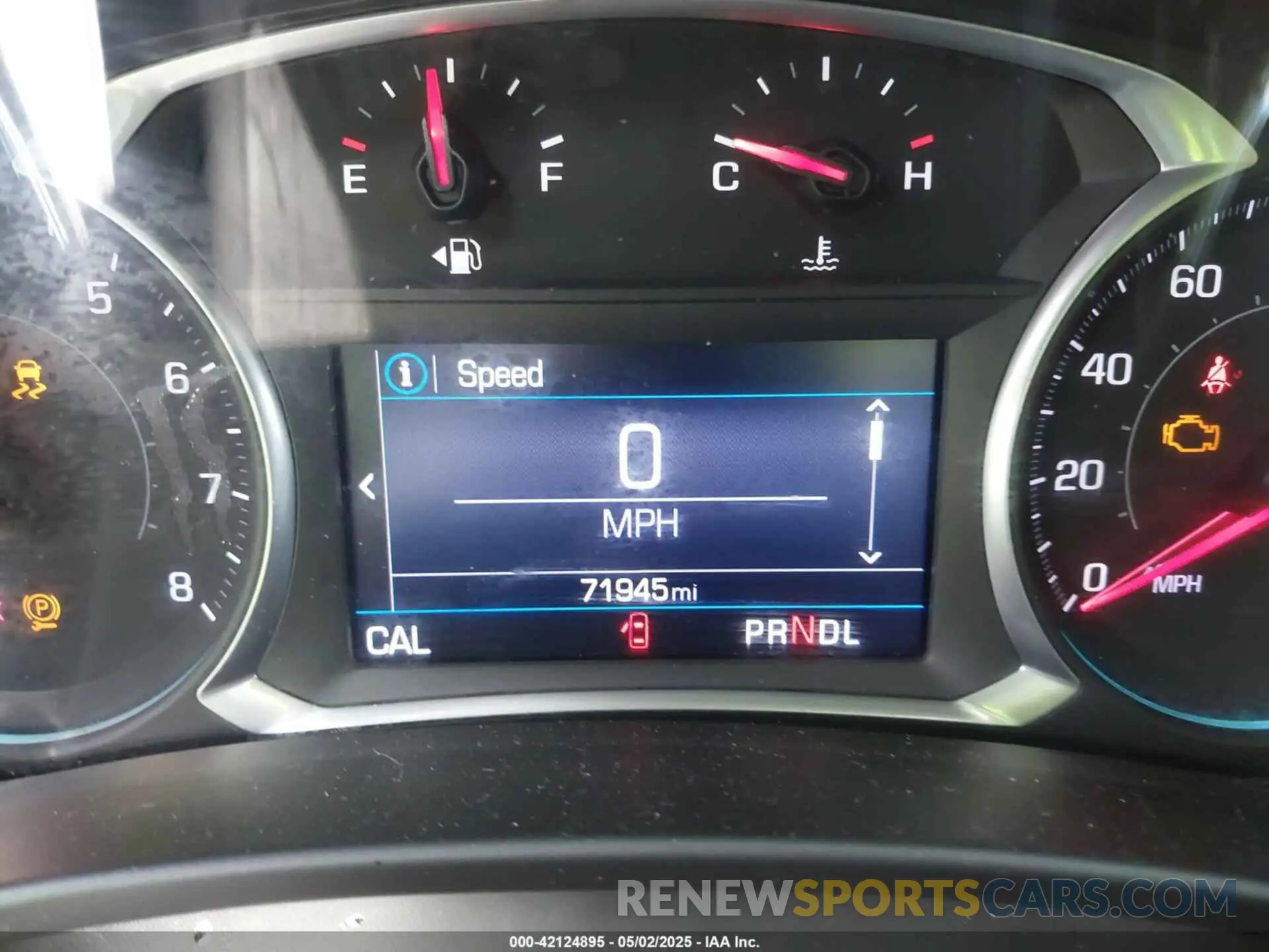 15 Photograph of a damaged car 2GNAXUEV8K6102708 CHEVROLET EQUINOX 2019