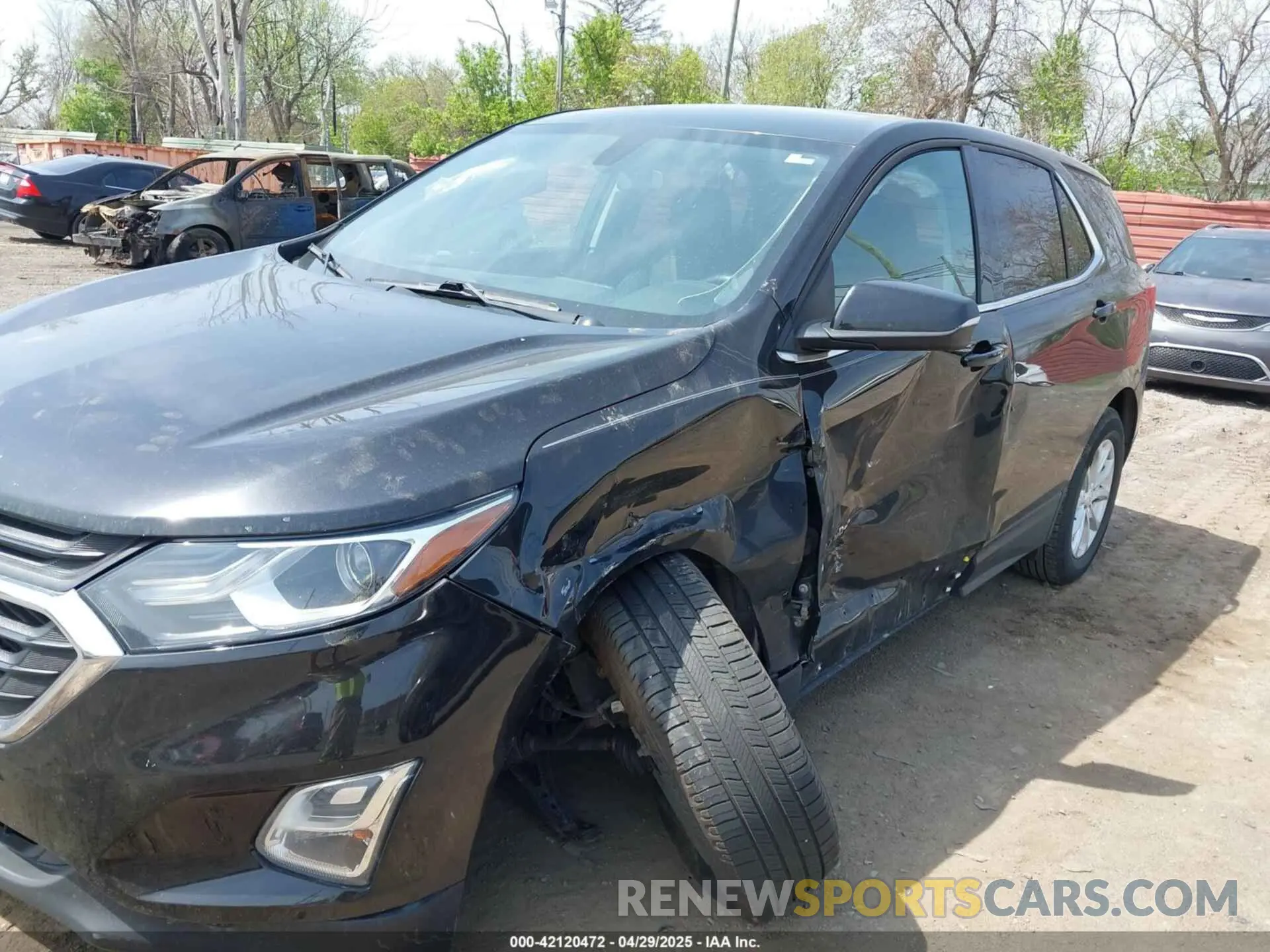 6 Photograph of a damaged car 2GNAXUEV8K6120044 CHEVROLET EQUINOX 2019
