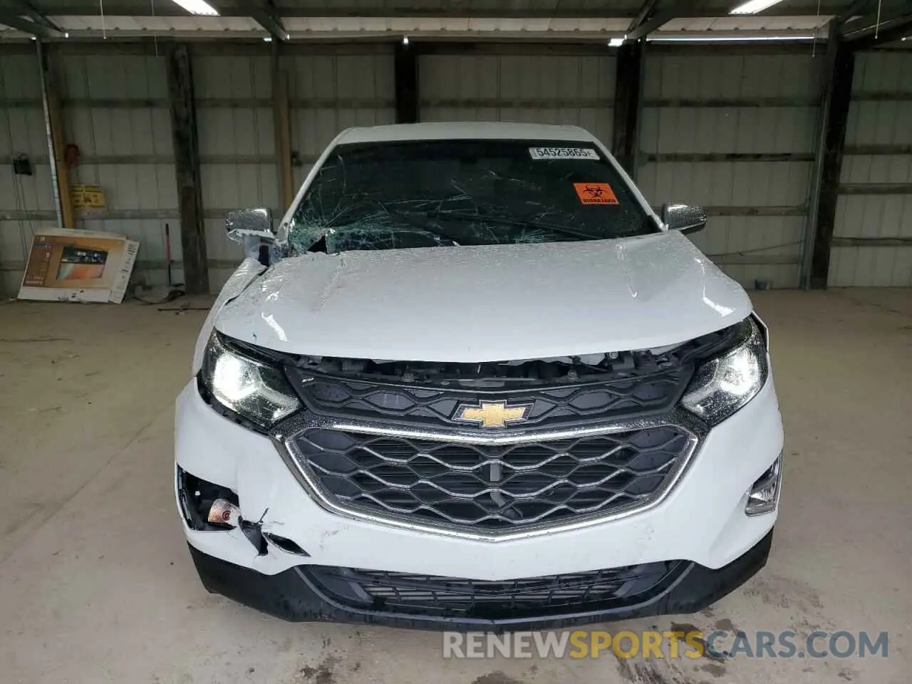 5 Photograph of a damaged car 2GNAXUEV8K6192488 CHEVROLET EQUINOX 2019