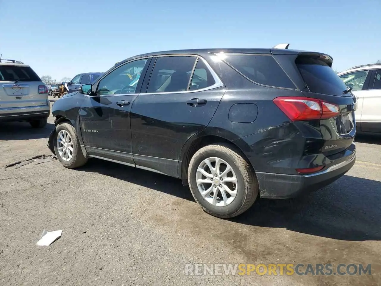 2 Photograph of a damaged car 2GNAXUEV8K6230429 CHEVROLET EQUINOX 2019