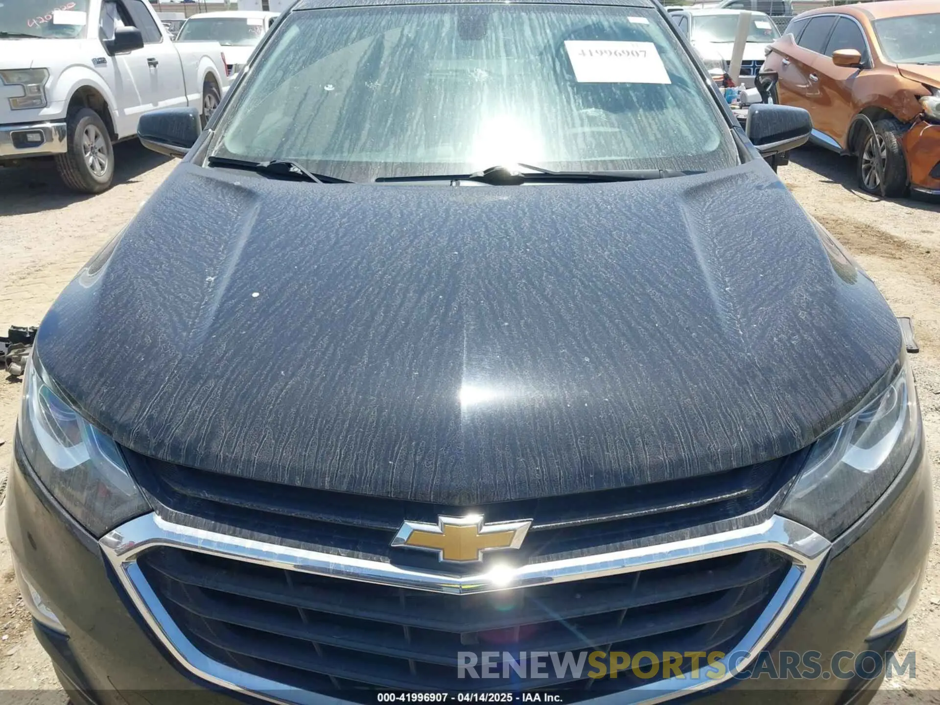 12 Photograph of a damaged car 2GNAXUEV8K6267156 CHEVROLET EQUINOX 2019