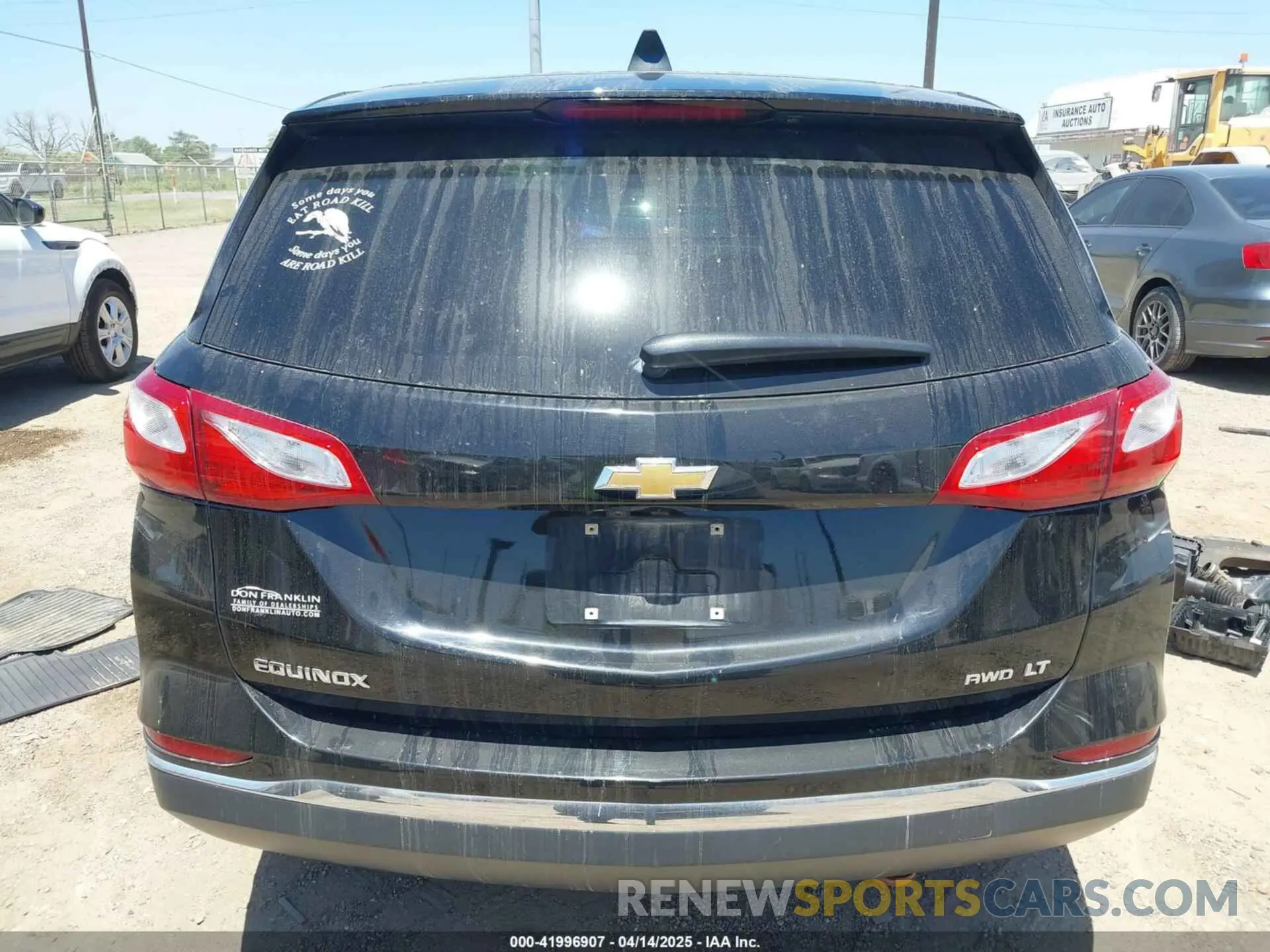 16 Photograph of a damaged car 2GNAXUEV8K6267156 CHEVROLET EQUINOX 2019