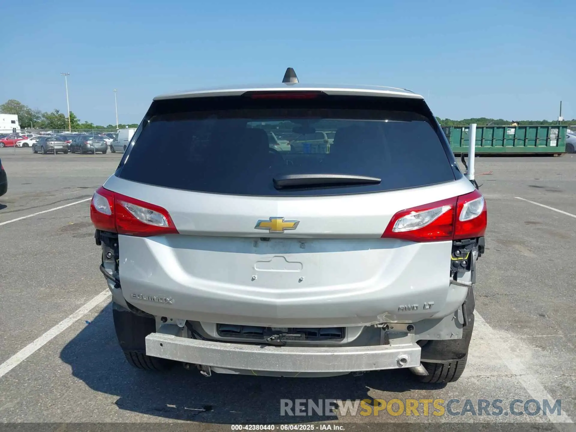 6 Photograph of a damaged car 2GNAXUEV8K6271028 CHEVROLET EQUINOX 2019