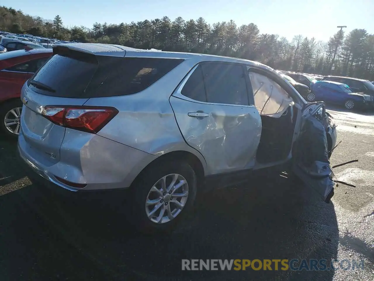 3 Photograph of a damaged car 2GNAXUEV8K6271563 CHEVROLET EQUINOX 2019