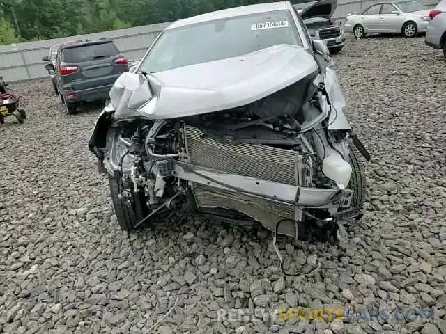 12 Photograph of a damaged car 2GNAXUEV9K6103625 CHEVROLET EQUINOX 2019