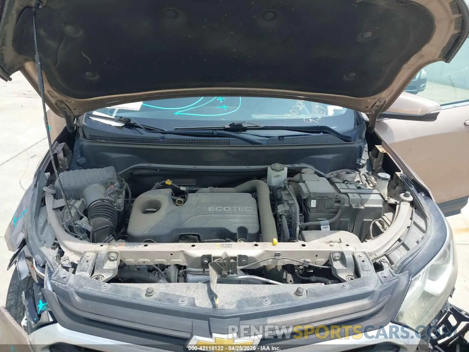 10 Photograph of a damaged car 2GNAXUEV9K6169267 CHEVROLET EQUINOX 2019