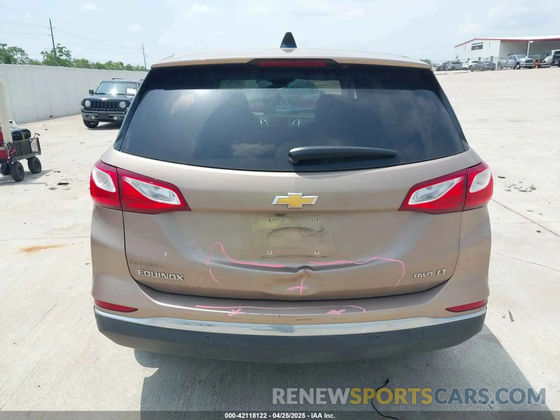 16 Photograph of a damaged car 2GNAXUEV9K6169267 CHEVROLET EQUINOX 2019
