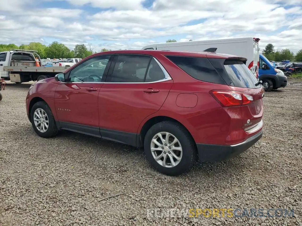 2 Photograph of a damaged car 2GNAXUEV9K6184254 CHEVROLET EQUINOX 2019