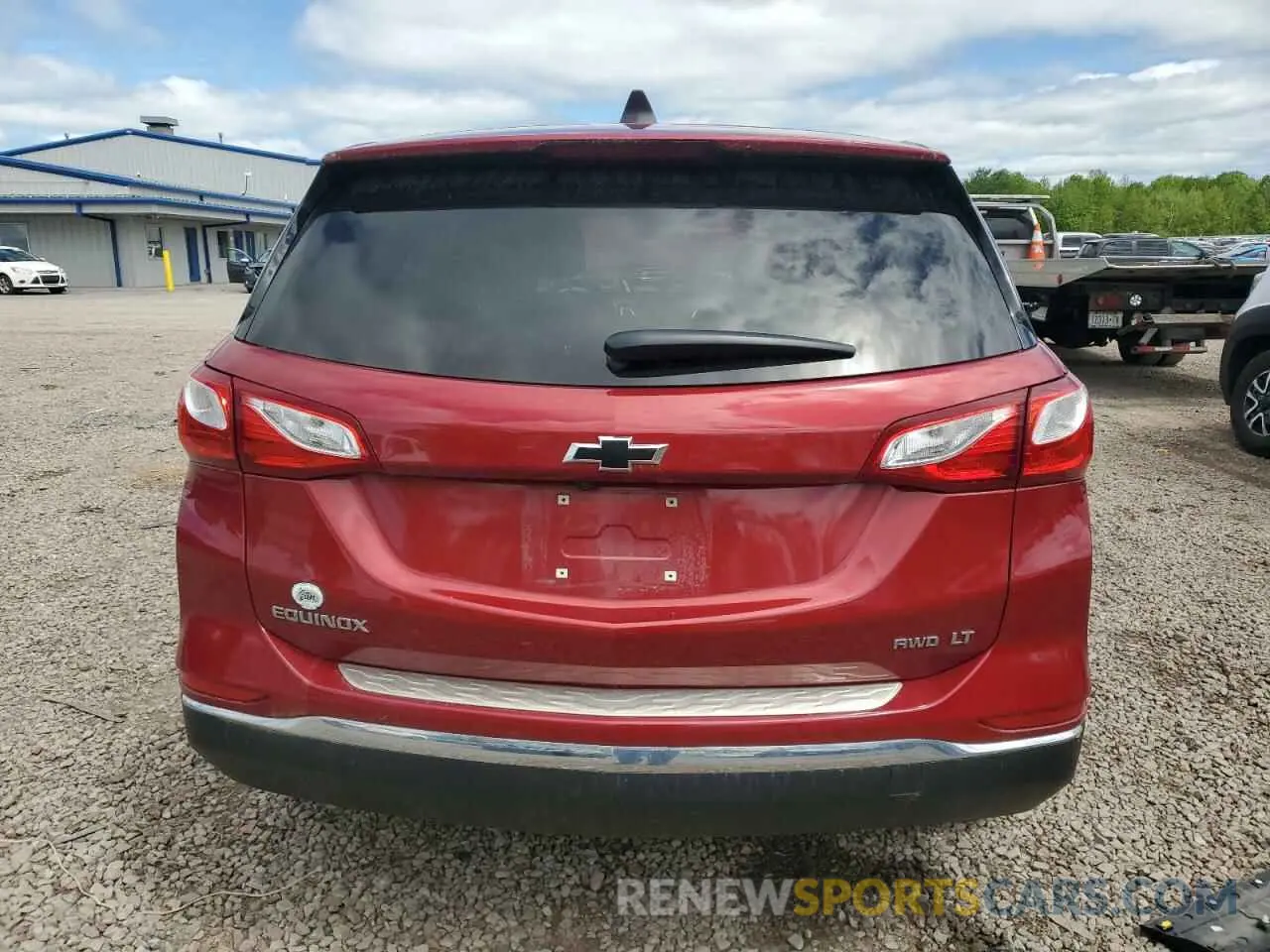 6 Photograph of a damaged car 2GNAXUEV9K6184254 CHEVROLET EQUINOX 2019