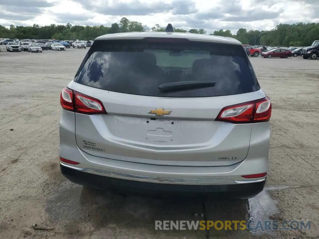 6 Photograph of a damaged car 2GNAXUEV9K6190992 CHEVROLET EQUINOX 2019