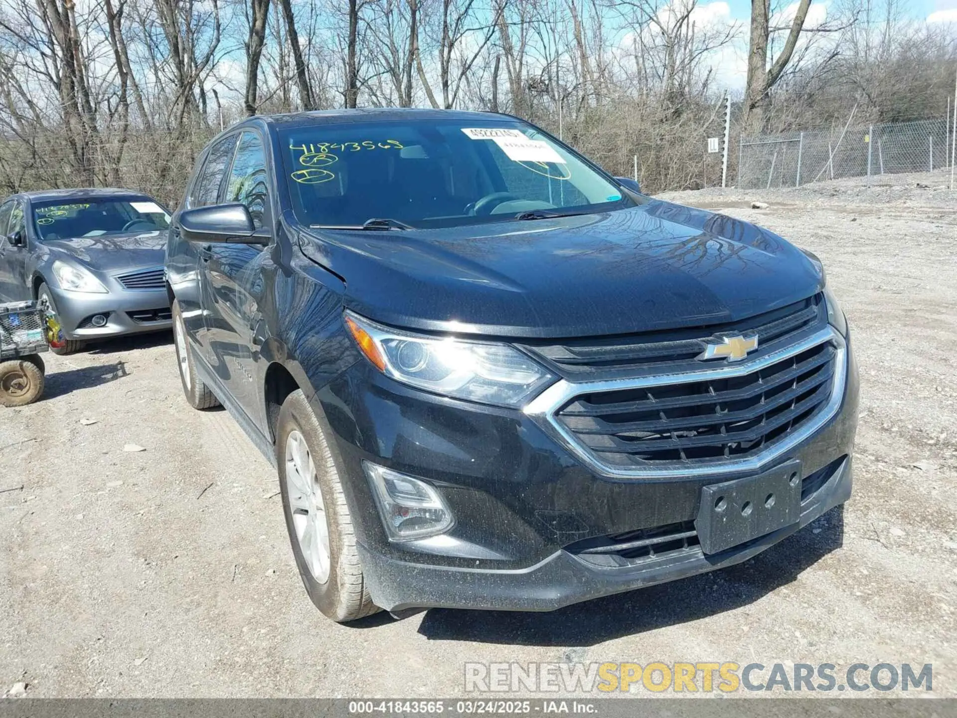 1 Photograph of a damaged car 2GNAXUEV9K6202350 CHEVROLET EQUINOX 2019