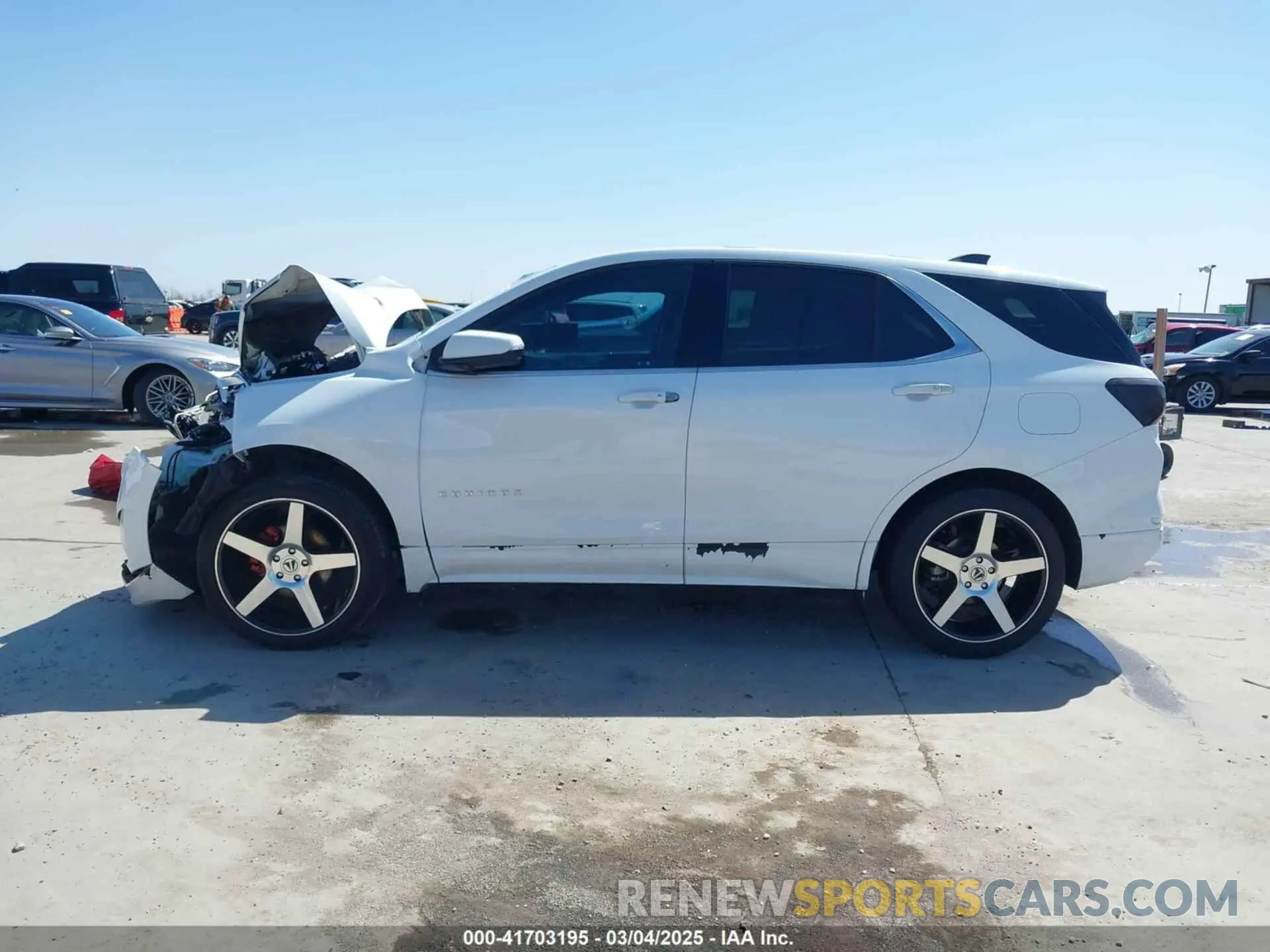 15 Photograph of a damaged car 2GNAXUEV9K6240368 CHEVROLET EQUINOX 2019