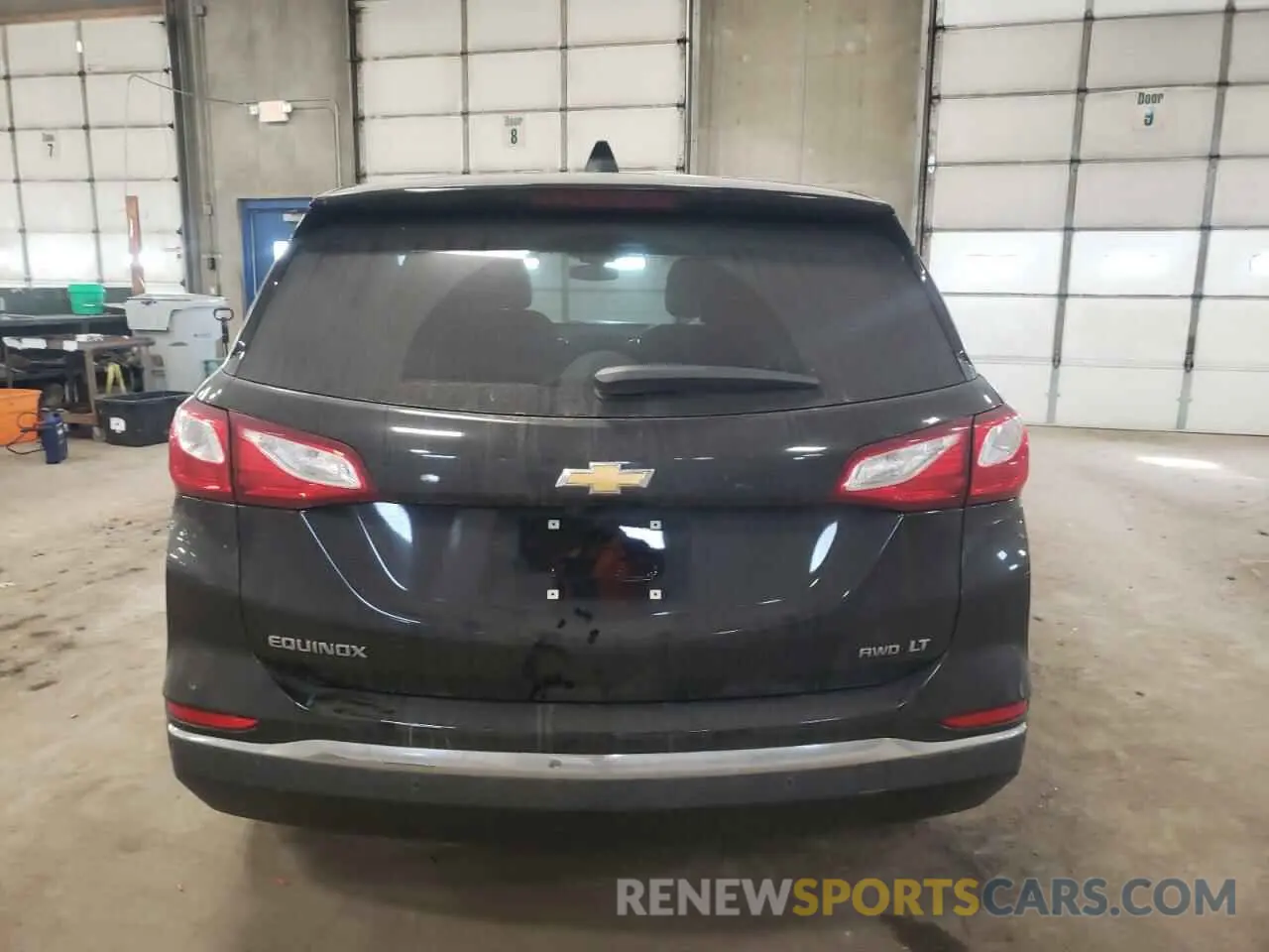 6 Photograph of a damaged car 2GNAXUEV9K6269322 CHEVROLET EQUINOX 2019