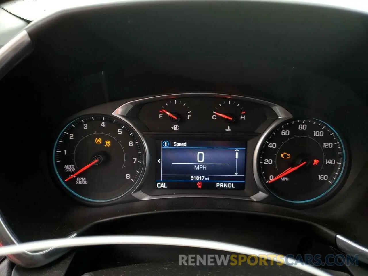 9 Photograph of a damaged car 2GNAXUEV9K6290882 CHEVROLET EQUINOX 2019