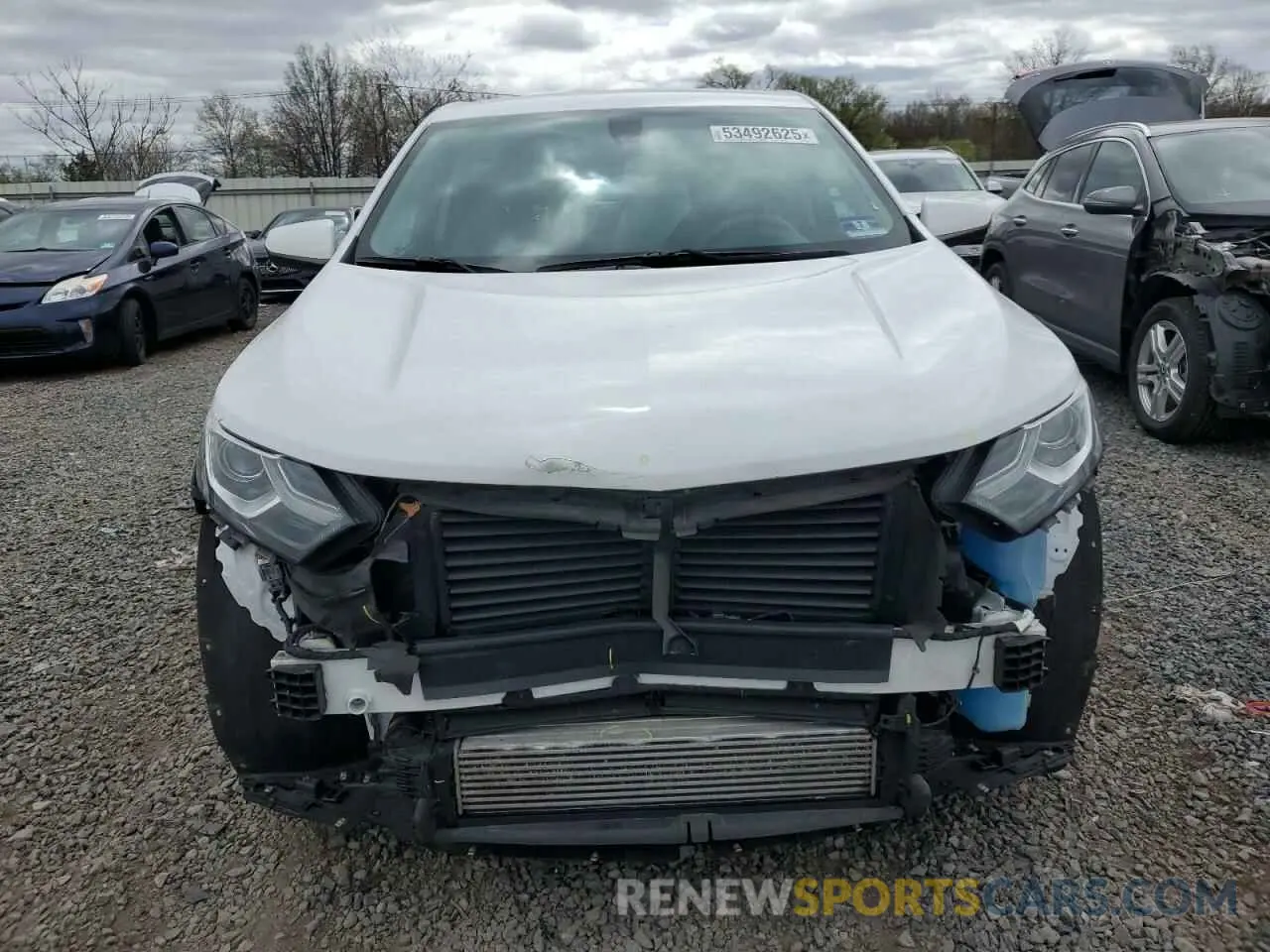 5 Photograph of a damaged car 2GNAXUEVXK6118098 CHEVROLET EQUINOX 2019