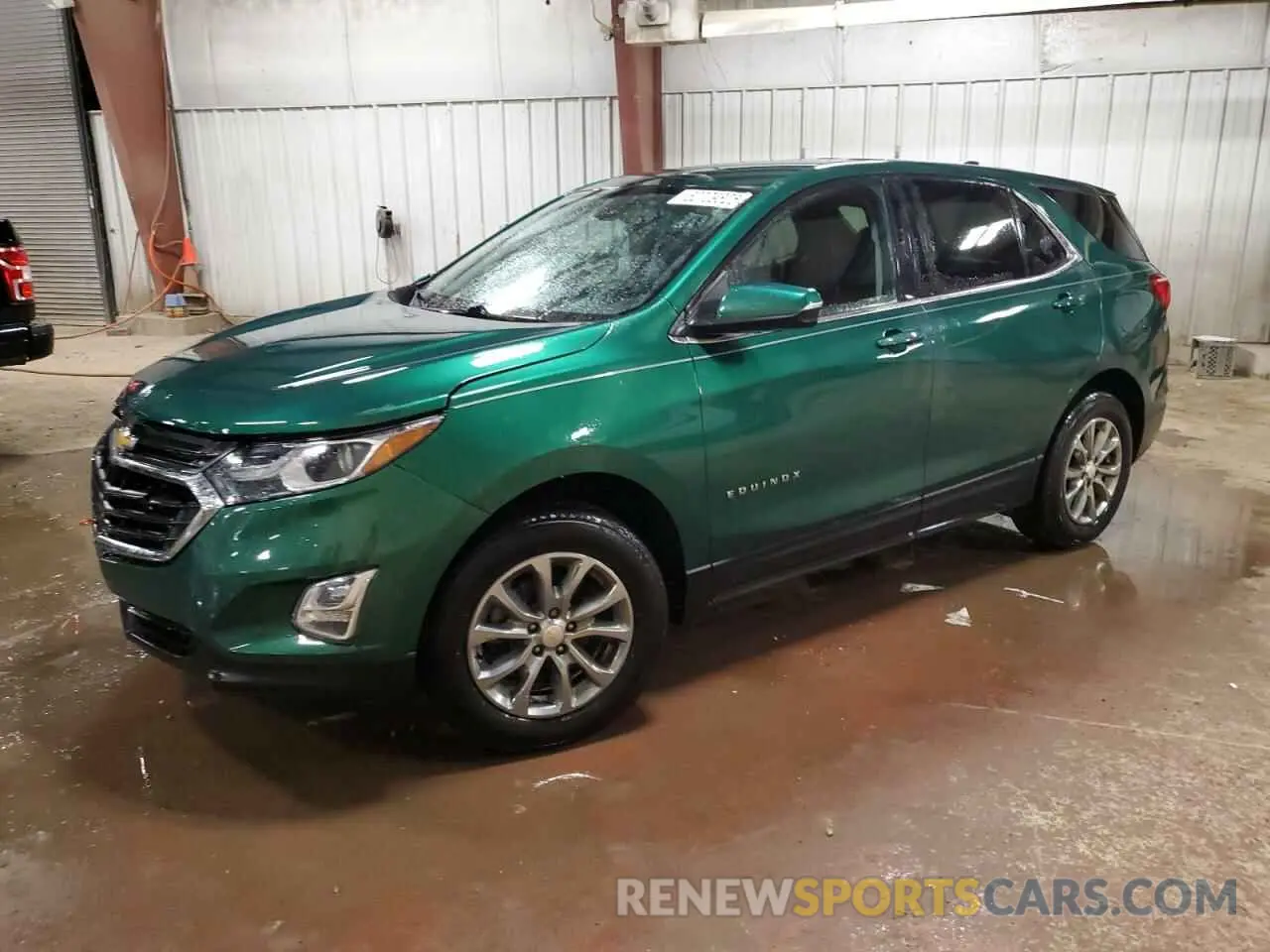 1 Photograph of a damaged car 2GNAXUEVXK6195067 CHEVROLET EQUINOX 2019