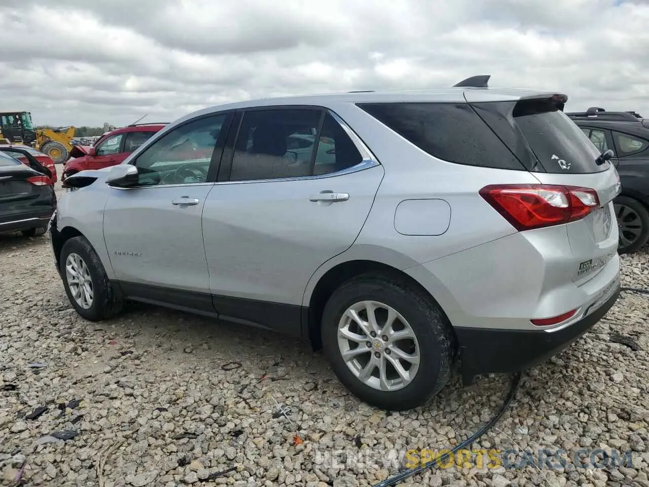 2 Photograph of a damaged car 2GNAXUEVXK6240850 CHEVROLET EQUINOX 2019