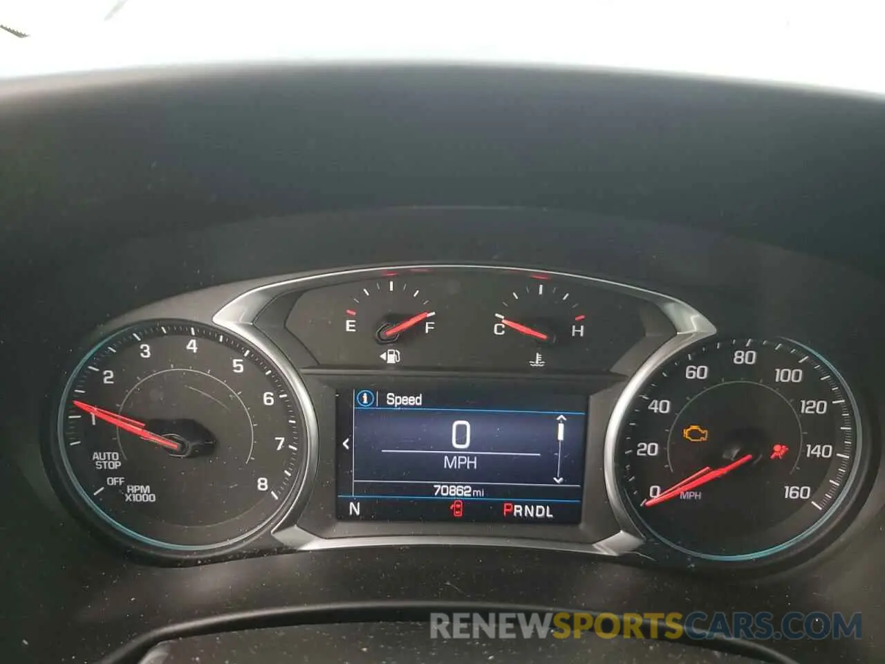 9 Photograph of a damaged car 2GNAXUEVXK6240850 CHEVROLET EQUINOX 2019