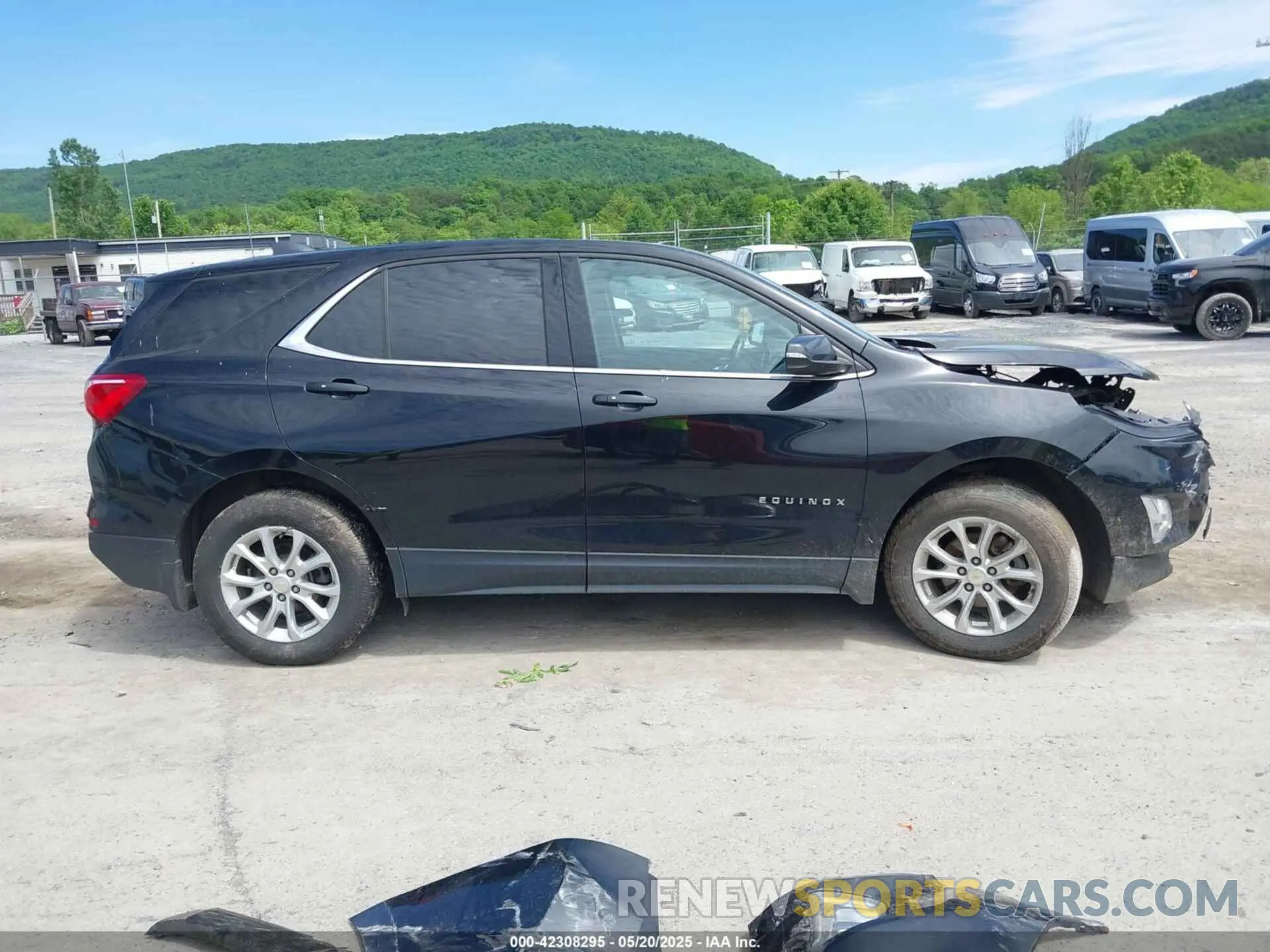14 Photograph of a damaged car 2GNAXUEVXK6279146 CHEVROLET EQUINOX 2019