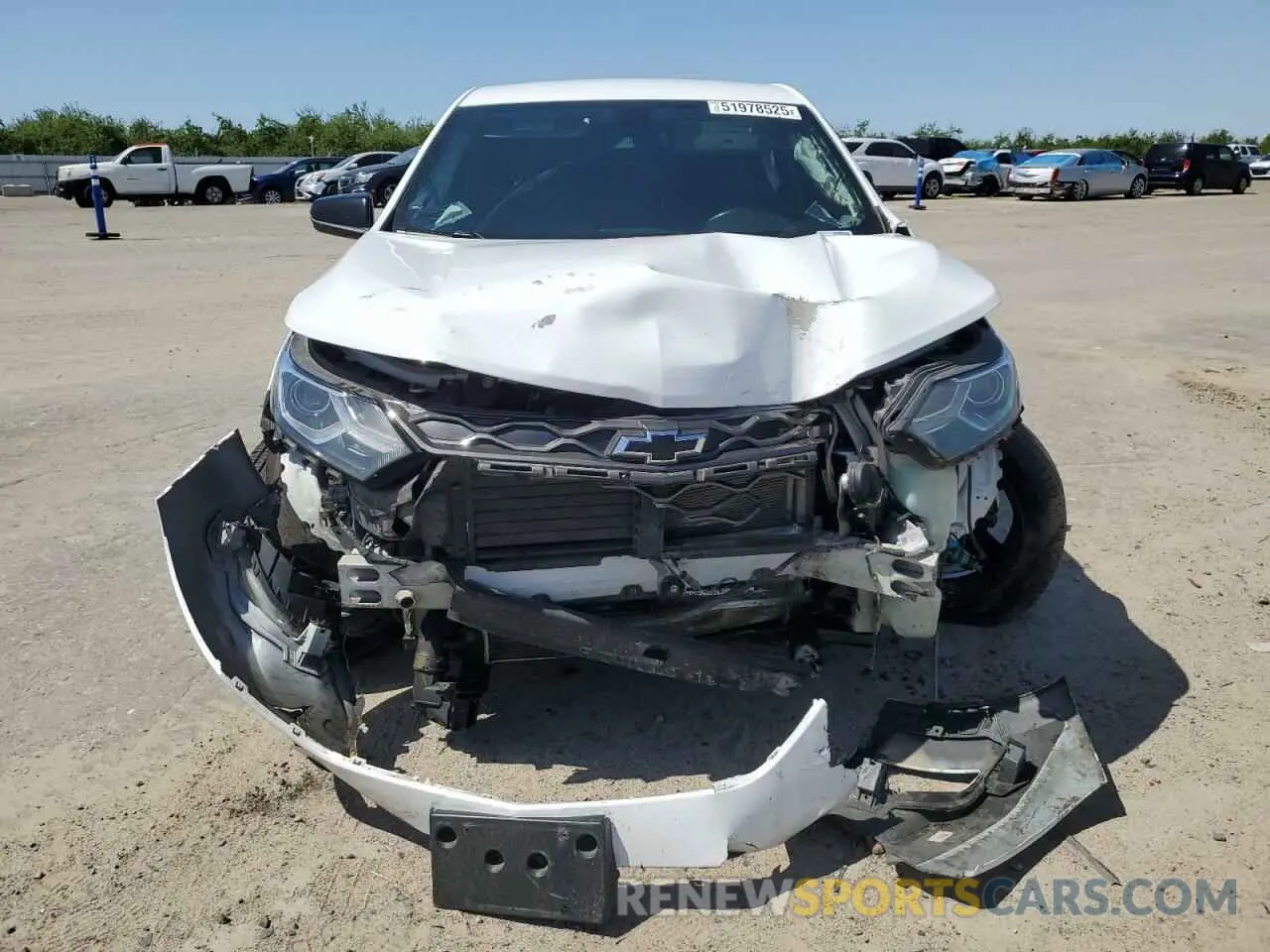 5 Photograph of a damaged car 2GNAXVEX0K6213647 CHEVROLET EQUINOX 2019