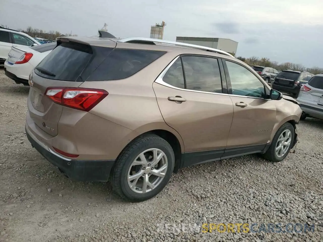 3 Photograph of a damaged car 2GNAXVEX0K6239438 CHEVROLET EQUINOX 2019