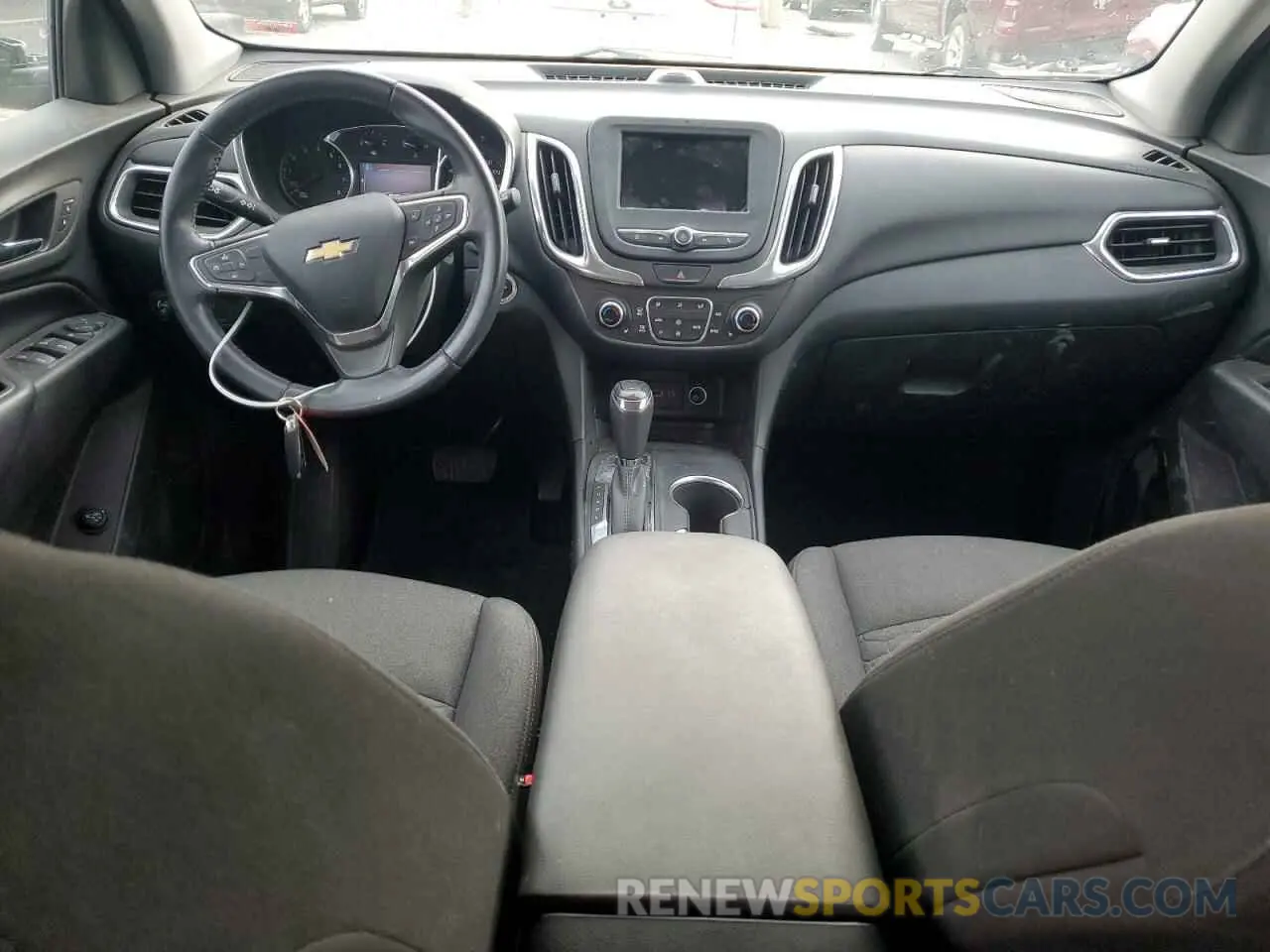 8 Photograph of a damaged car 2GNAXVEX0K6239438 CHEVROLET EQUINOX 2019