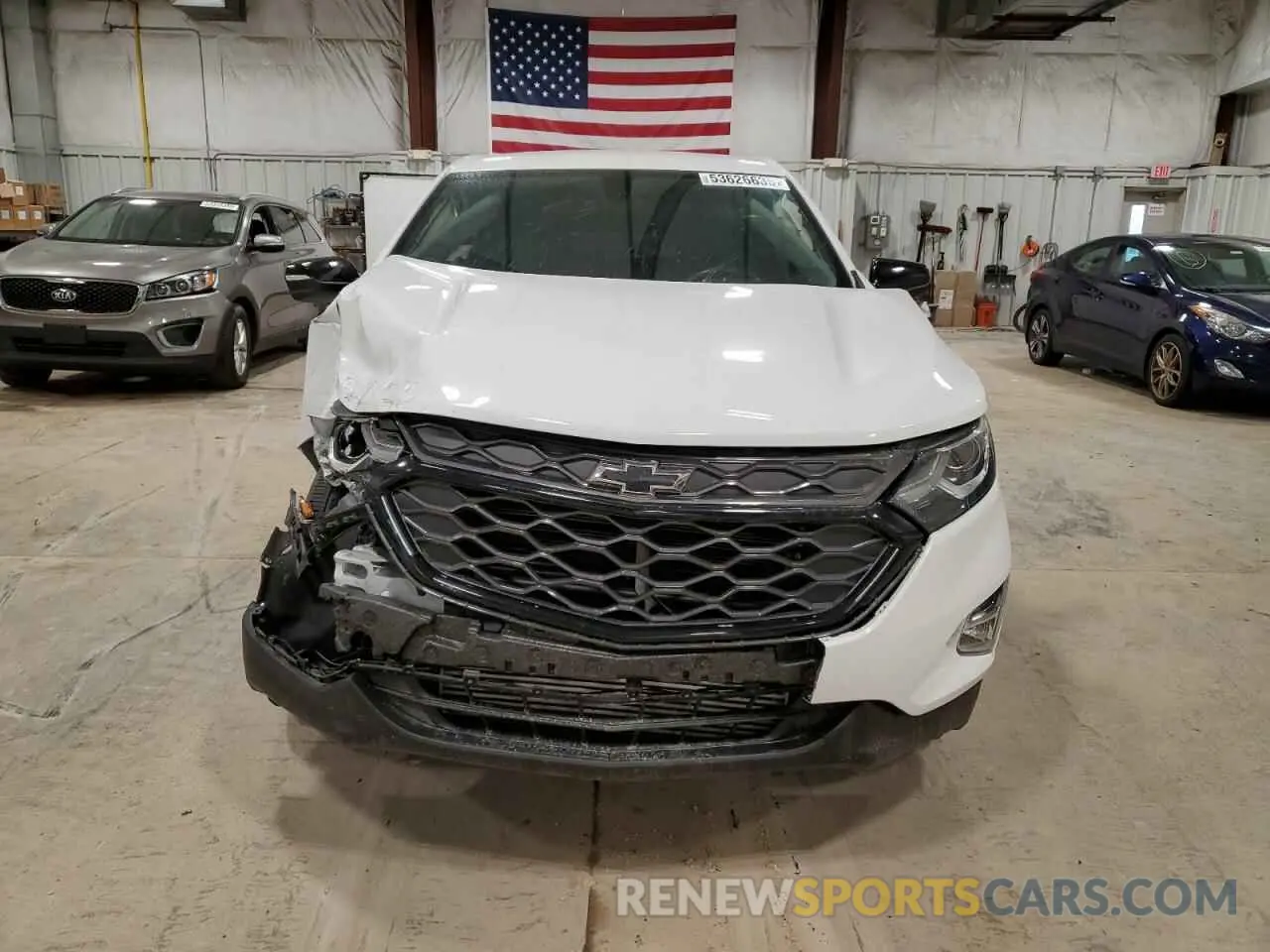 5 Photograph of a damaged car 2GNAXVEX1K6279267 CHEVROLET EQUINOX 2019