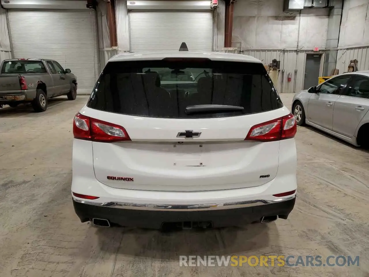 6 Photograph of a damaged car 2GNAXVEX1K6279267 CHEVROLET EQUINOX 2019