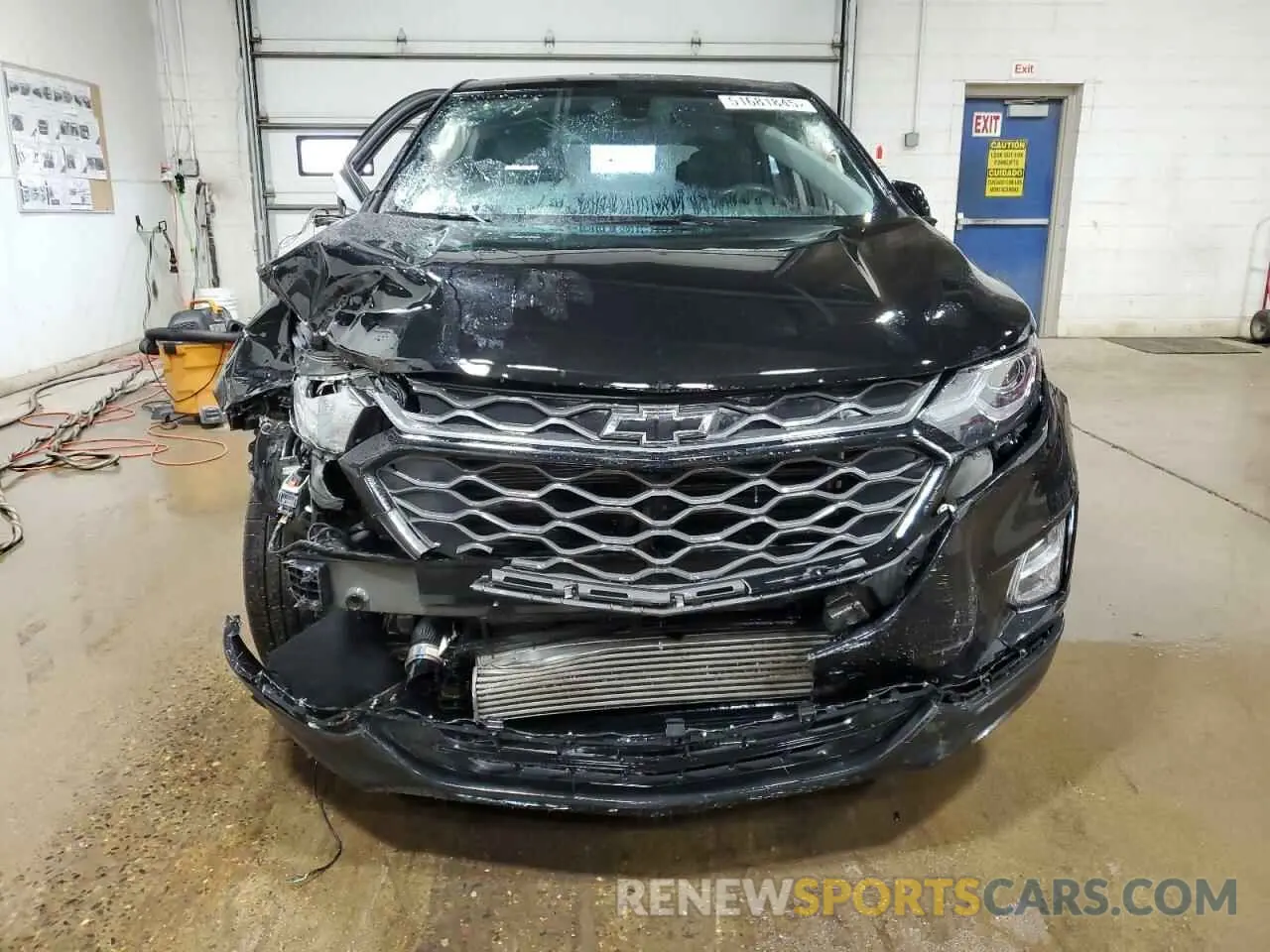 5 Photograph of a damaged car 2GNAXVEX3K6150687 CHEVROLET EQUINOX 2019