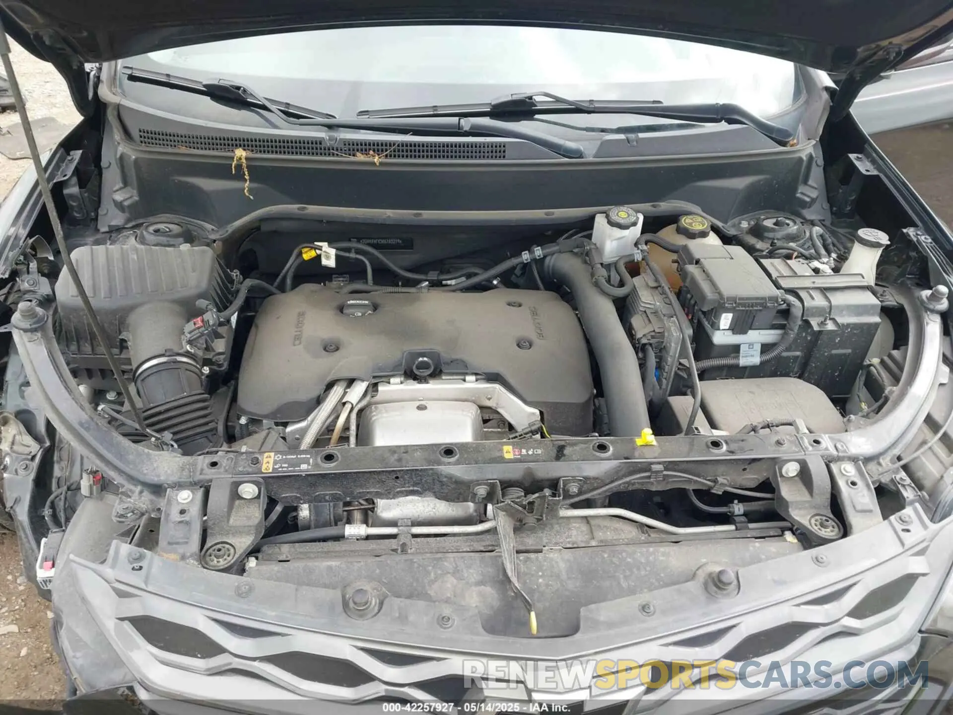 10 Photograph of a damaged car 2GNAXVEX3K6183219 CHEVROLET EQUINOX 2019