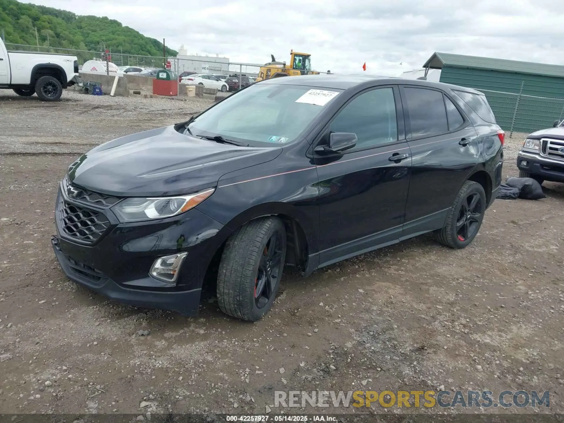 2 Photograph of a damaged car 2GNAXVEX3K6183219 CHEVROLET EQUINOX 2019