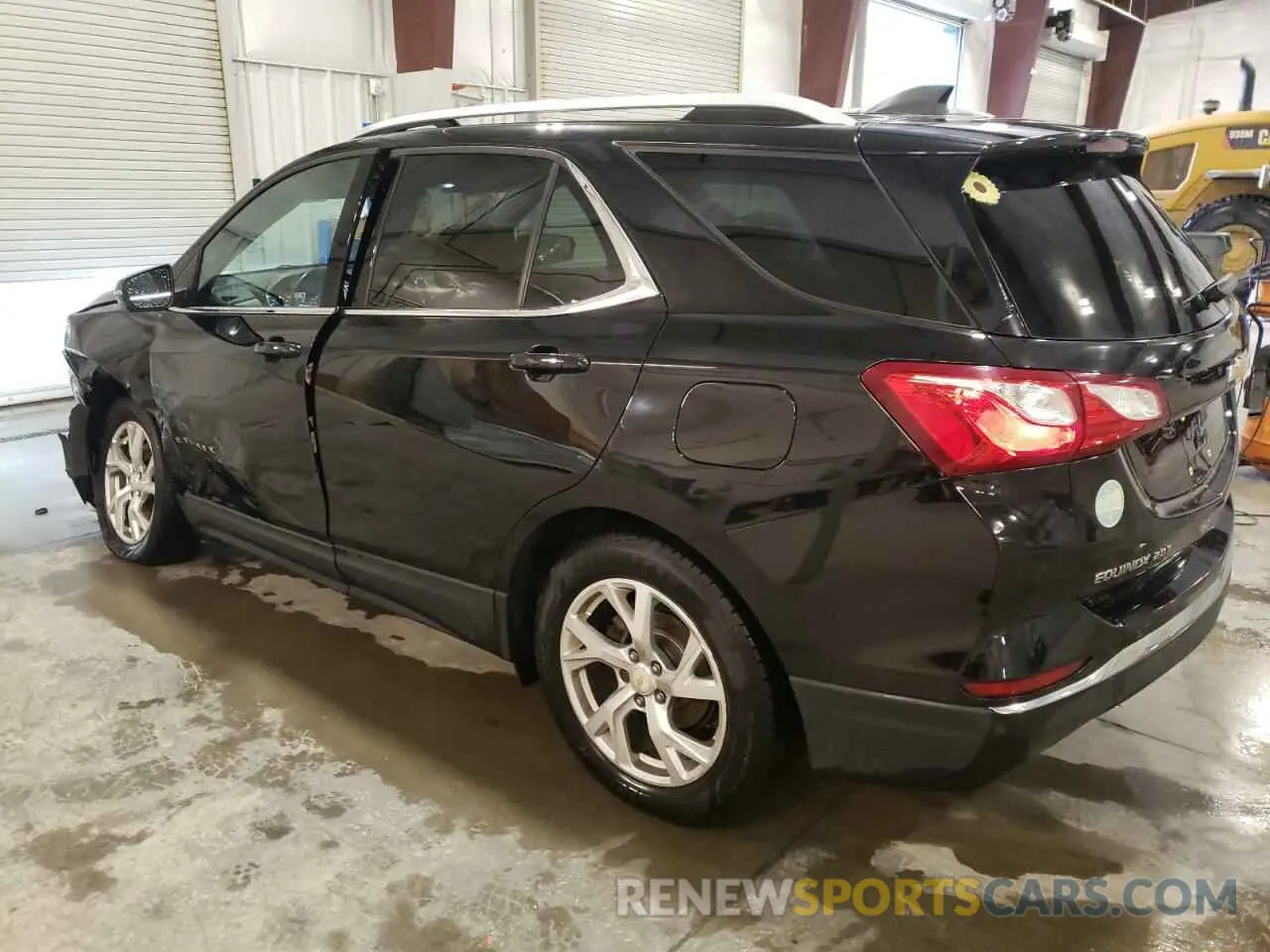 2 Photograph of a damaged car 2GNAXVEX3K6285071 CHEVROLET EQUINOX 2019