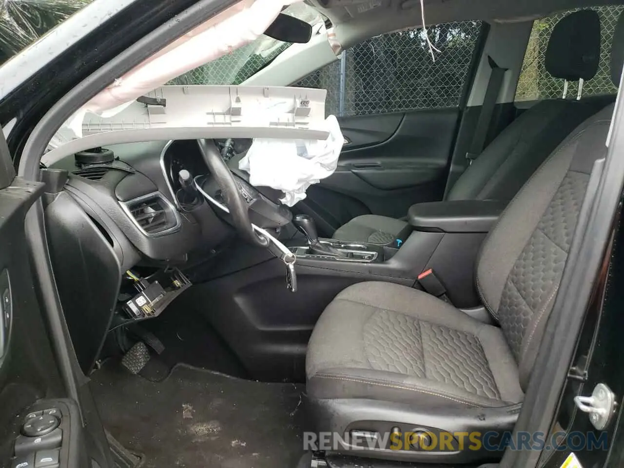 7 Photograph of a damaged car 2GNAXVEX4K6285807 CHEVROLET EQUINOX 2019