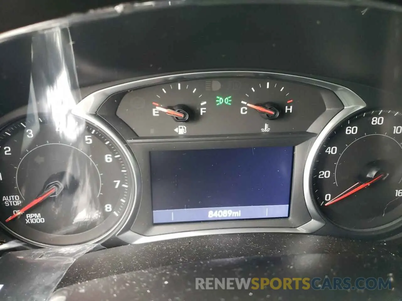 9 Photograph of a damaged car 2GNAXVEX4K6285807 CHEVROLET EQUINOX 2019