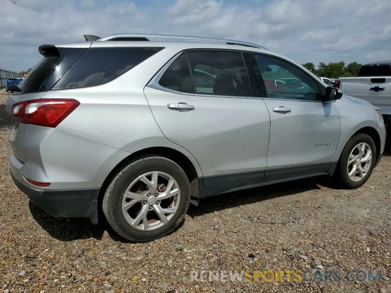 3 Photograph of a damaged car 2GNAXVEX4K6296466 CHEVROLET EQUINOX 2019