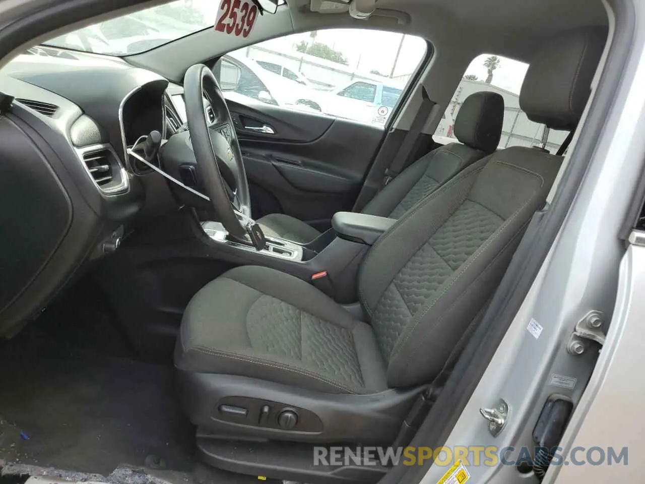 7 Photograph of a damaged car 2GNAXVEX4K6296466 CHEVROLET EQUINOX 2019